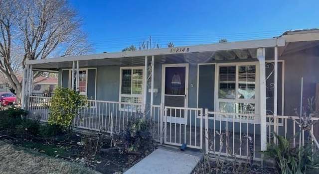 Photo of 19214 Avenue of The Oaks Unit B, Newhall, CA 91321