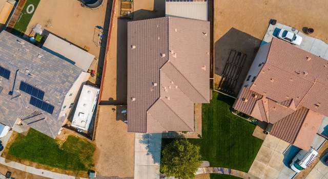 Photo of 13864 Grant Way, Oak Hills, CA 92344