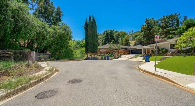 Photo of 15543 Royal Ridge Rd, Sherman Oaks, CA 91403