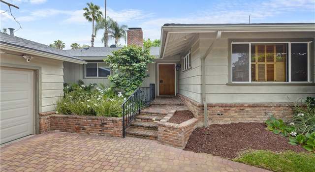 Photo of 10868 Willowcrest Pl, Studio City, CA 91604