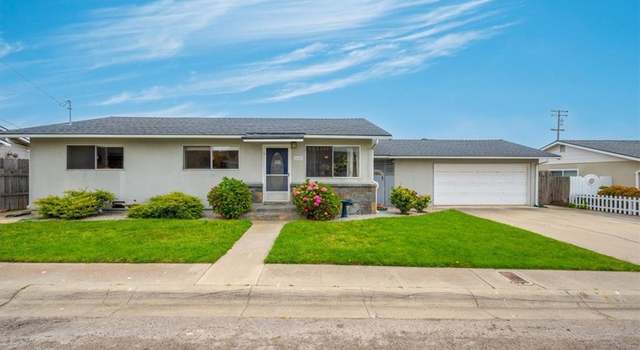 Photo of 160 Capri St, Morro Bay, CA 93442