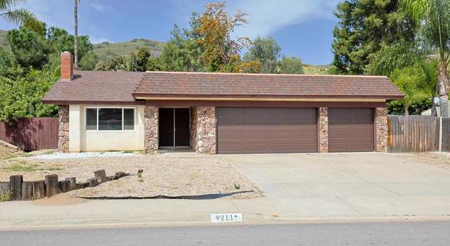 Photo of 9211 Calle Lucia, Lakeside, CA 92040