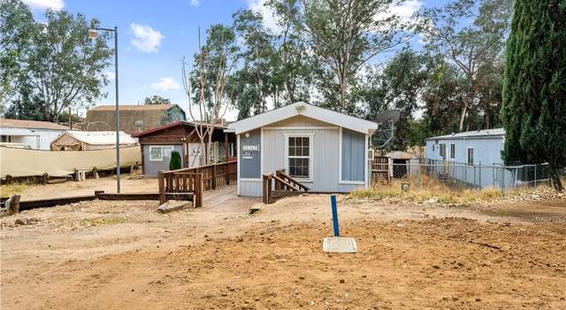 Photo of 18365 Honey Ln, Lake Elsinore, CA 92532
