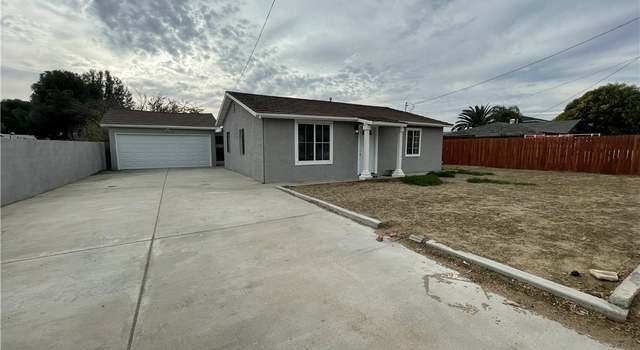 Photo of 15359 Rosemary Dr, Fontana, CA 92335