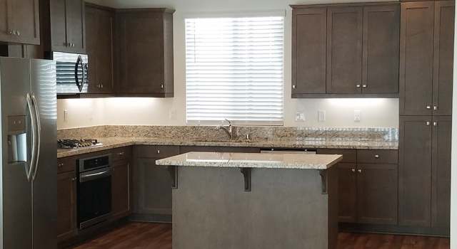 Photo of 2305 Verano Way #136, Vista, CA 92081