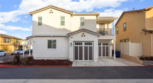 Photo of 13673 Gray Hawk Way, Valley Center, CA 92082