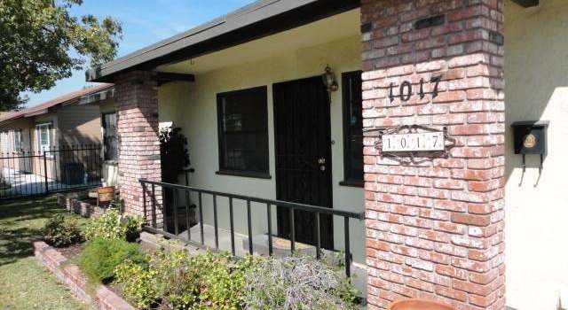 Photo of 1017 W Bayless St, Azusa, CA 91702