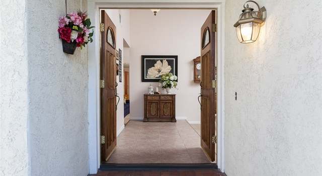 Photo of 814 Mooncrest Cir, Brea, CA 92821