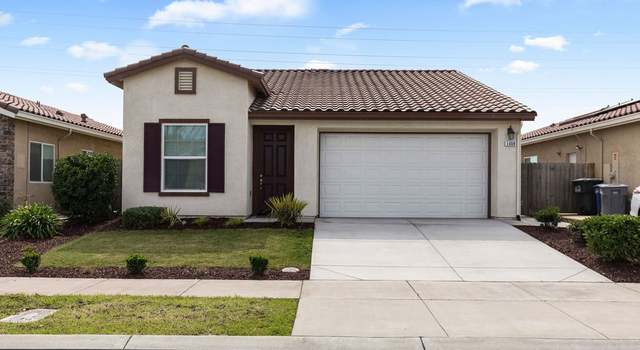 Photo of 1450 La Sierra St, Merced, CA 95348