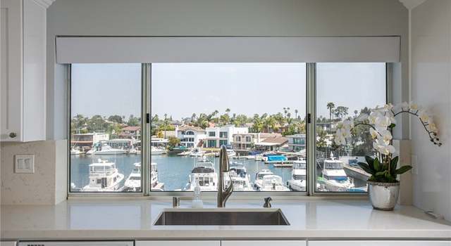 Photo of 4167 Warner Ave #304, Huntington Beach, CA 92649