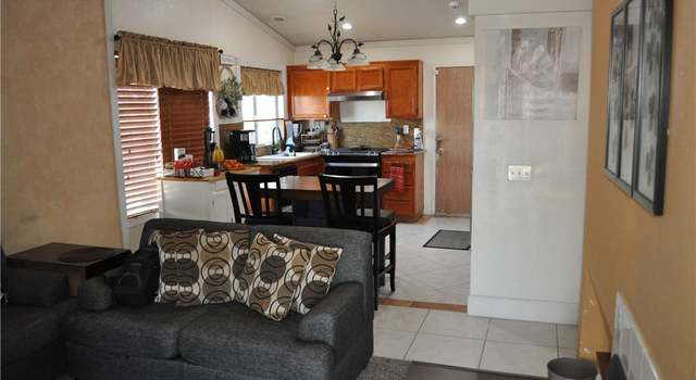Photo of 11824 Begonia Rd, Adelanto, CA 92301