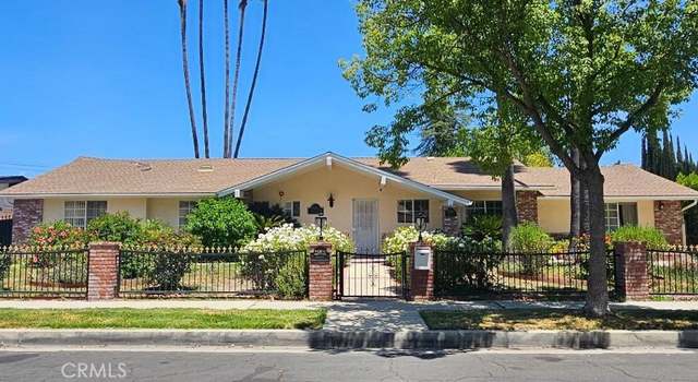 Photo of 23511 Berdon St, Woodland Hills, CA 91367