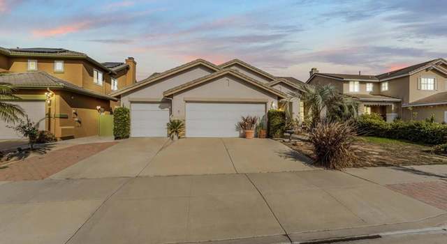 Photo of 447 Firenze St, Oxnard, CA 93036