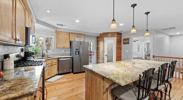 Photo of 1454 Helen St, Wrightwood, CA 92397