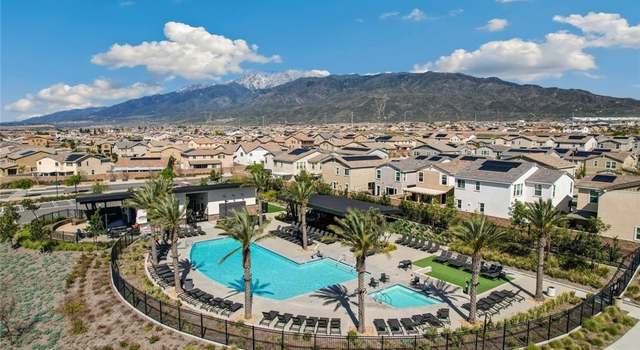 Photo of 16540 Wyndham Ln #10, Fontana, CA 92336