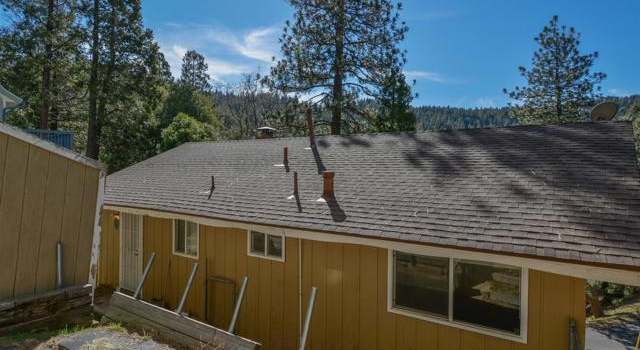 Photo of 1031 Berne Dr, Crestline, CA 92325