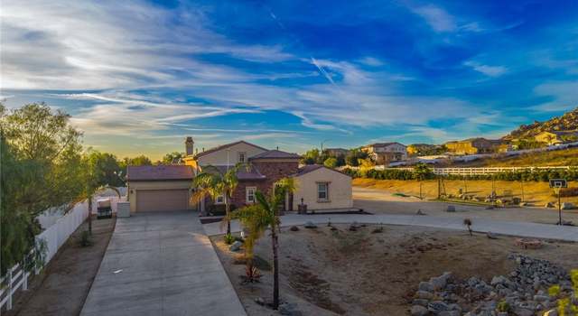 Photo of 17529 Burl Hollow Dr, Riverside, CA 92504