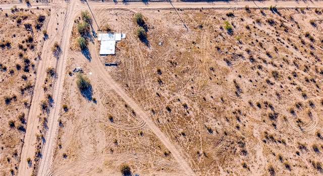 Photo of 63140 Pole Rd, Joshua Tree, CA 92252