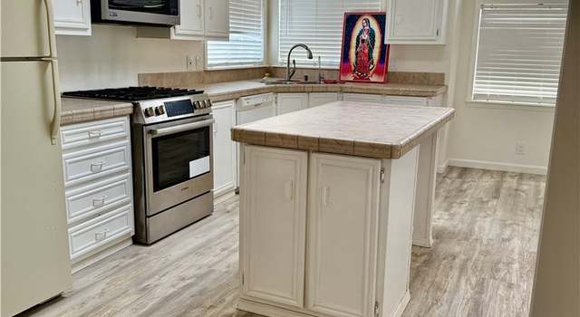 Photo of 1774 Barkley Ranch Rd, Pinon Hills, CA 92372