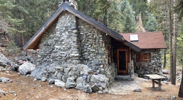 Photo of 9620 Falls Rd, Forest Falls, CA 92339