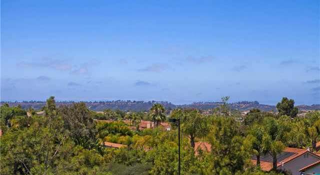 Photo of 7915 Terraza Disoma, Carlsbad, CA 92009