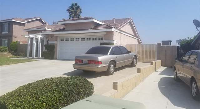 Photo of 7581 Stoney Creek Dr, Highland, CA 92346