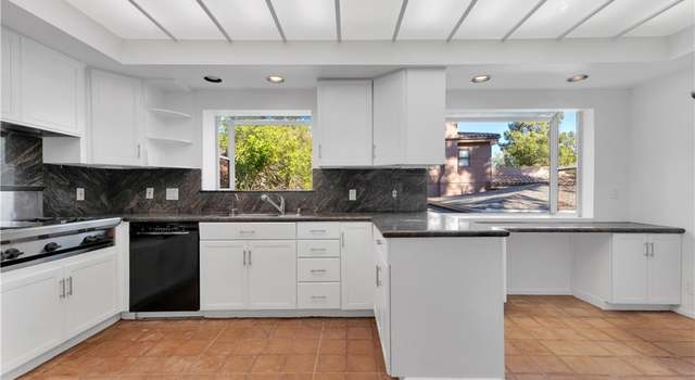 Photo of 4701 Caritina Dr, Tarzana, CA 91356