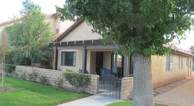 Photo of 19234 Elm Dr, Apple Valley, CA 92308