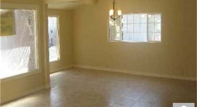 Photo of 611 S APRILIA Ave, Compton, CA 90220