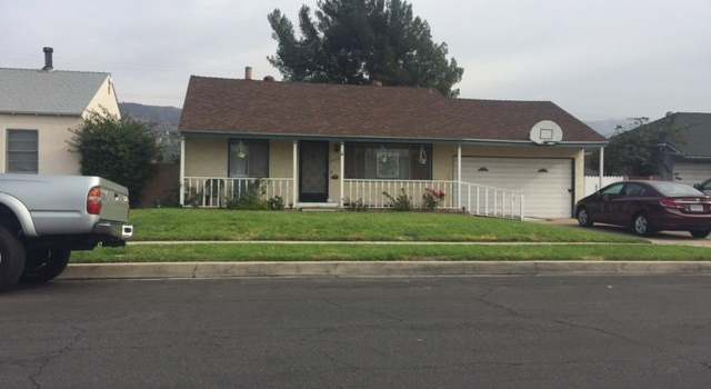 Photo of 10139 Stagg St, Sun Valley, CA 91352