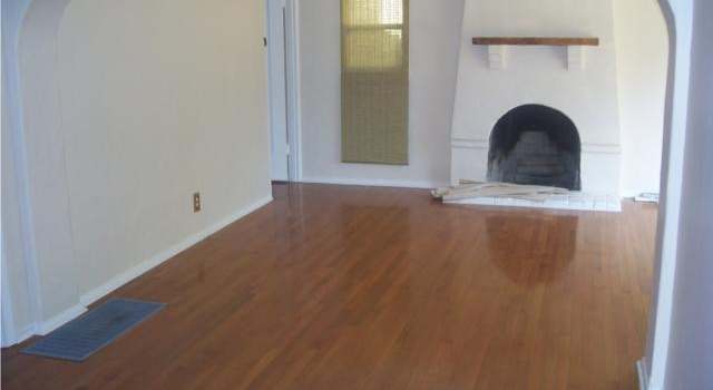 Photo of 584 W Calaveras St, Altadena, CA 91001