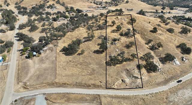 Photo of 6698 Gaston Dr, Sanger, CA 93657