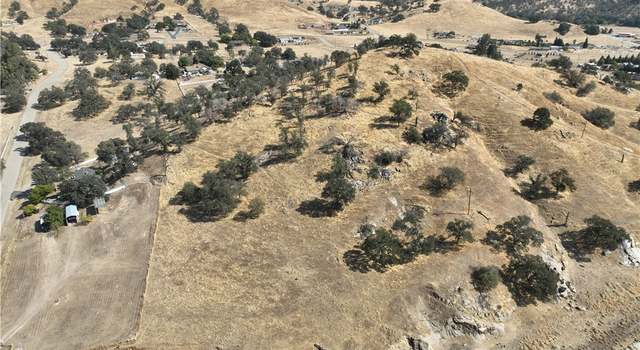 Photo of 6698 Gaston Dr, Sanger, CA 93657