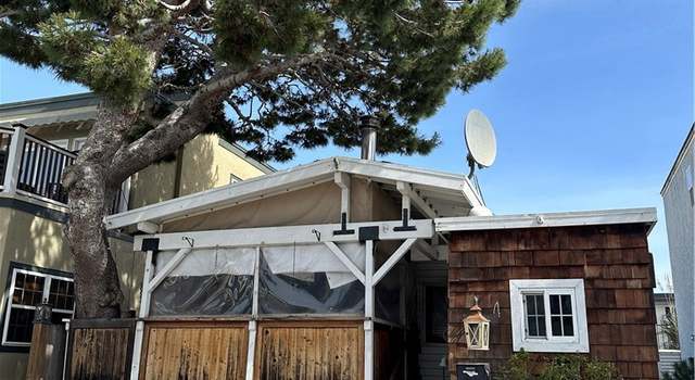Photo of 27 Welcome Ln, Seal Beach, CA 90740