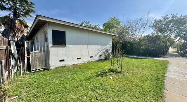 Photo of 220 E Kingman St, San Bernardino, CA 92410