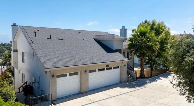 Photo of 343 S Barnwell St, Oceanside, CA 92054