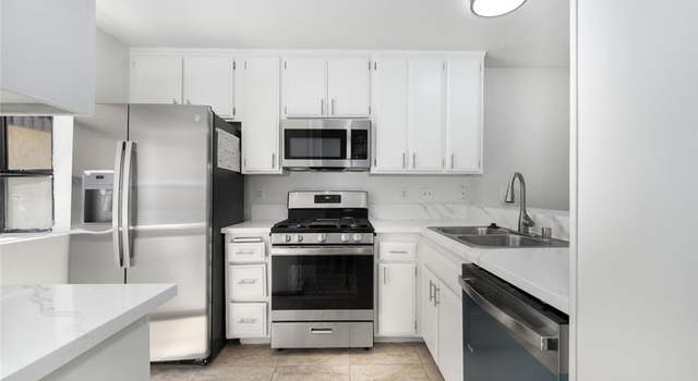 Photo of 12750 Centralia St #208, Lakewood, CA 90715