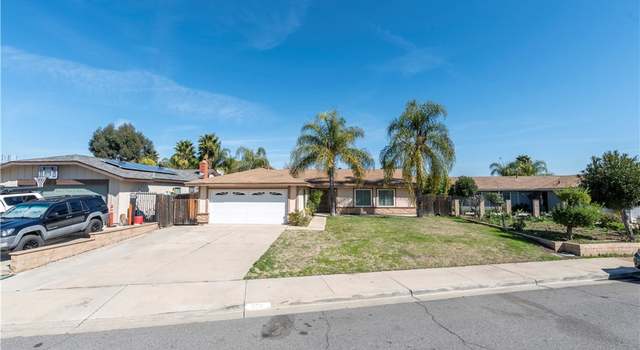 Photo of 559 Highlands Rd, Lake Elsinore, CA 92530