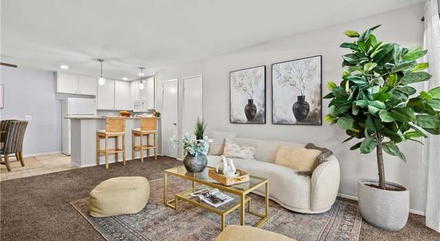 Photo of 18808 Mandan St #303, Canyon Country, CA 91351
