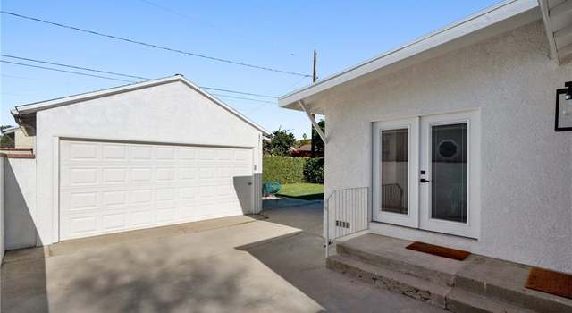 Photo of 3858 Ladoga Ave, Long Beach, CA 90808