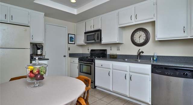 Photo of 1228 Moro Cir, Placentia, CA 92870