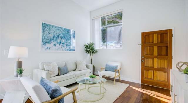 Property at 1304 Berkeley St #3, Santa Monica, CA 90404, 4 beds, 2 baths