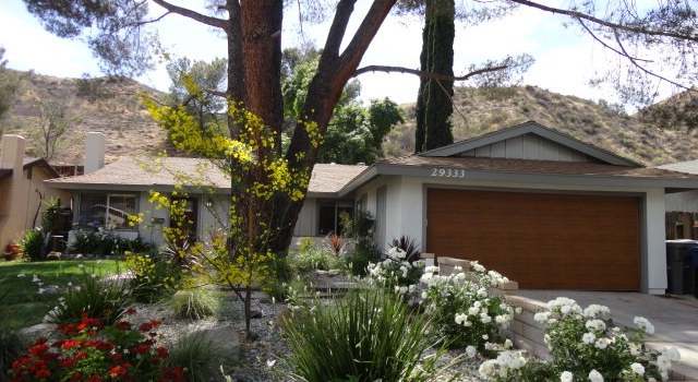 Photo of 29333 Abelia Rd, Canyon Country, CA 91387