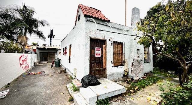 Photo of 2408 E 115th Pl, Los Angeles, CA 90059