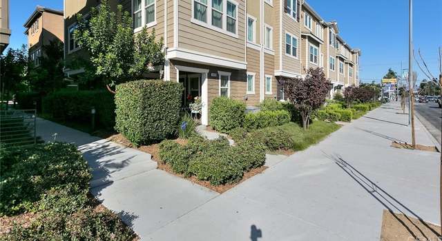 Photo of 7209 N Chestnut Ln, Van Nuys, CA 91405