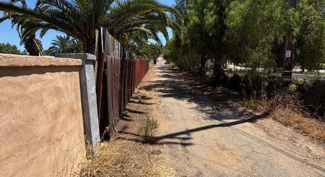 Photo of 2055 Riviera Dr, Vista, CA 92084
