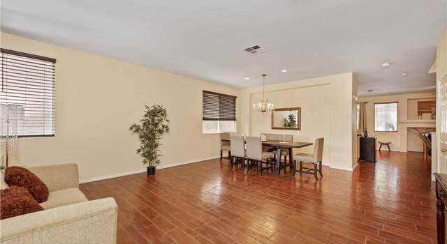 Photo of 940 Hemingway Dr, Corona, CA 92878