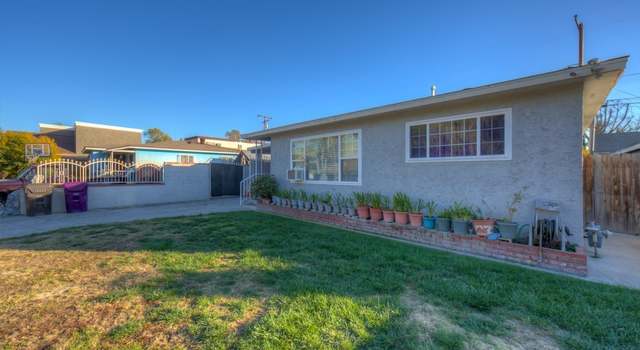 Photo of 352 E 49th St, Long Beach, CA 90805
