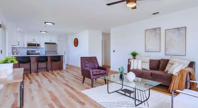 Photo of 1025 Plover Way, Oceanside, CA 92057