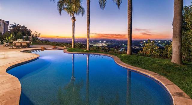 Photo of 7915 Corte Penca, Carlsbad, CA 92009